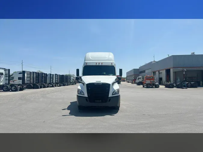 2021 Freightliner Cascadia