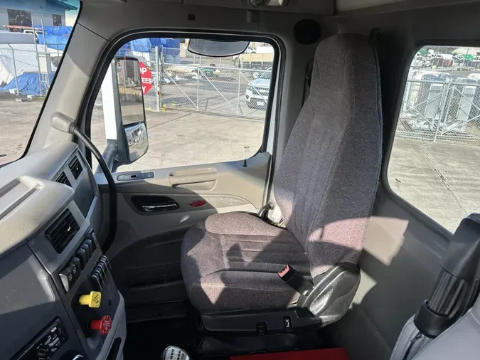 2020 Peterbilt 579