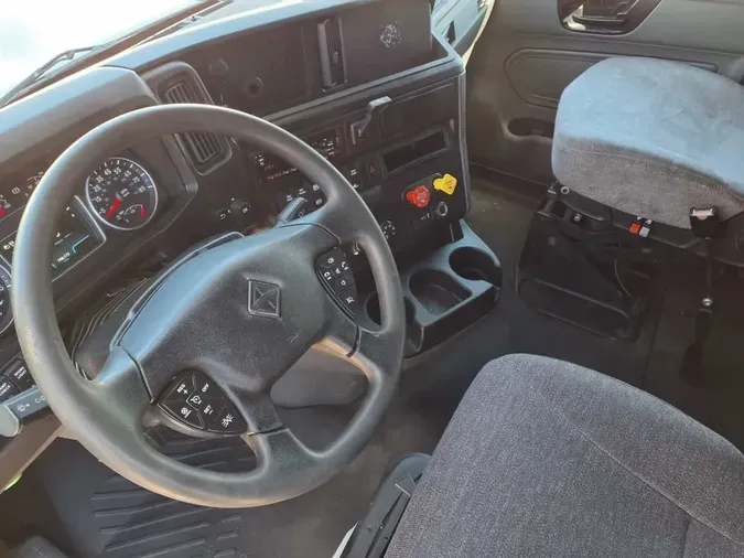 2019 NAVISTAR INTERNATIONAL LT625 SLPR CAB