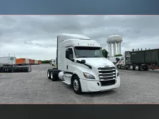 2020 Freightliner Cascadia