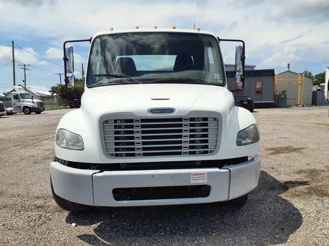 2019 FREIGHTLINER/MERCEDES M2 106