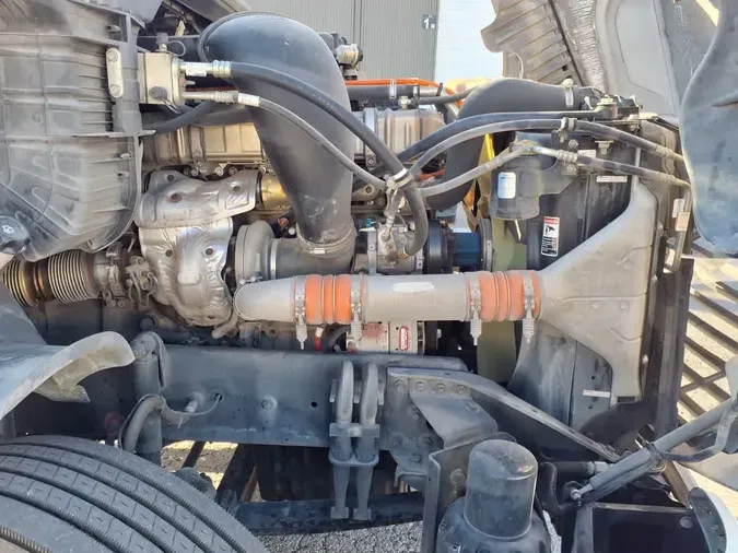 2019 FREIGHTLINER/MERCEDES CASCADIA 125