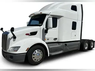 2021 Peterbilt 579
