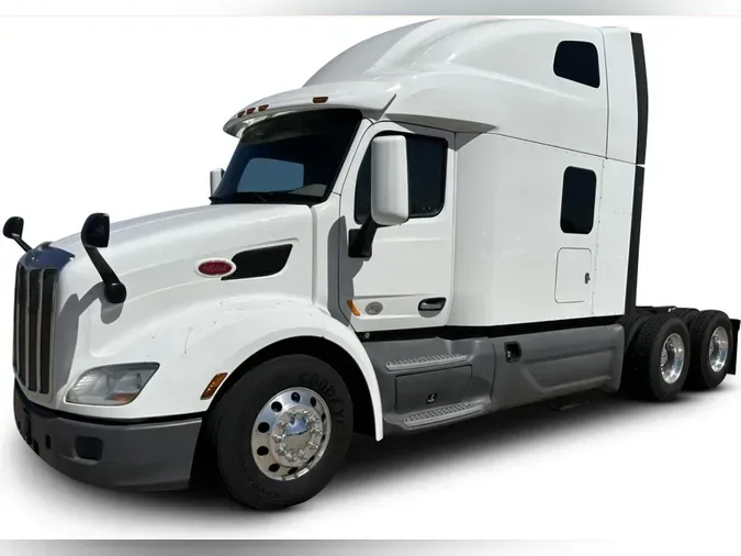 2021 Peterbilt 579cc602466769d1baccc77b1a190069692