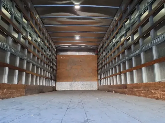 2019 FREIGHTLINER/MERCEDES M2 106