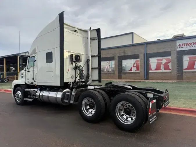 2020 MACK AN64T