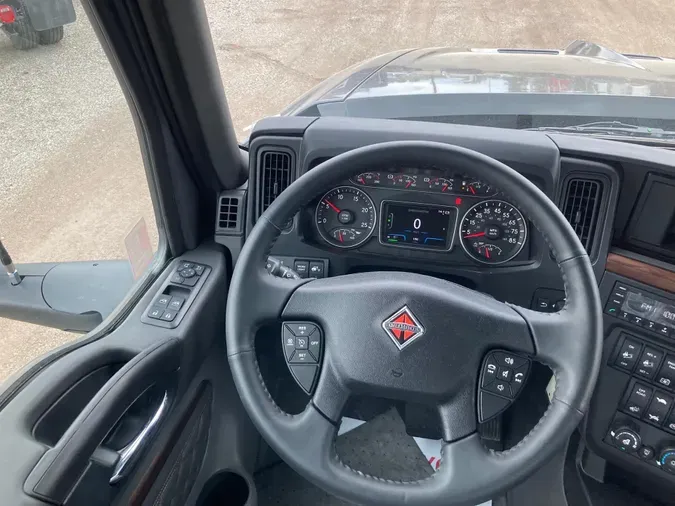 2026 International HX620