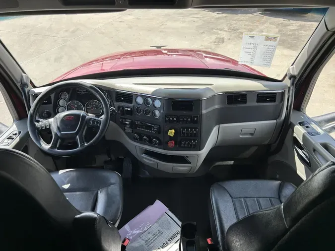 2021 Peterbilt 567