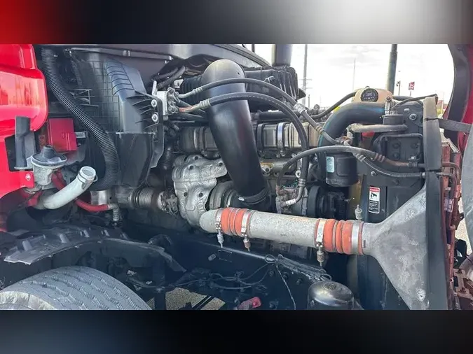 2019 FREIGHTLINER CASCADEVO1