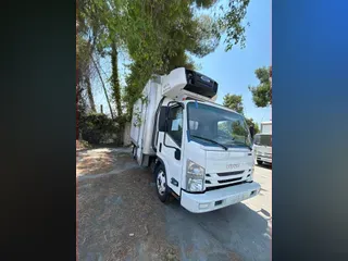 2018 ISUZU NPR