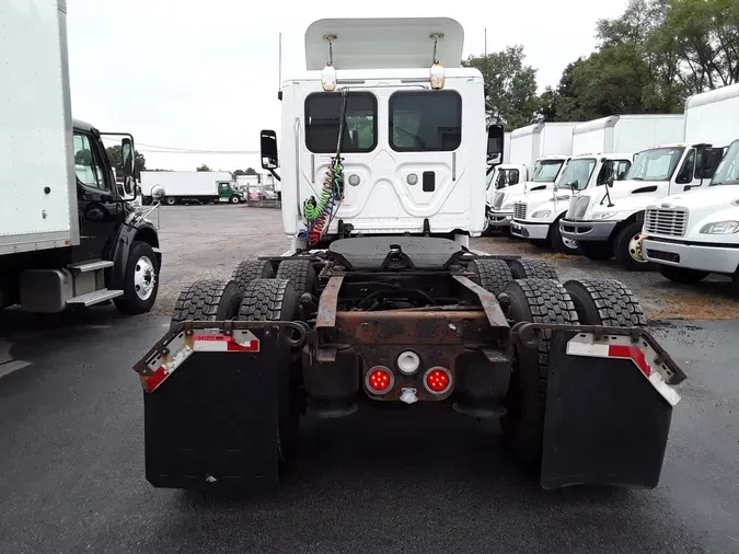 2014 FREIGHTLINER/MERCEDES CASCADIA 125