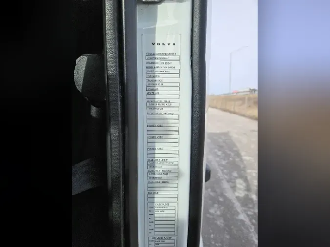 2024 VOLVO VNL64T760cc76723aa9aa550fa0d5a2a03d186a57