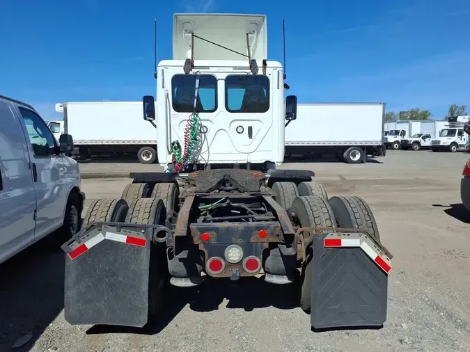 2018 FREIGHTLINER/MERCEDES CASCADIA 125