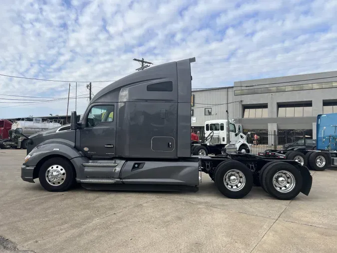 2020 Kenworth T680