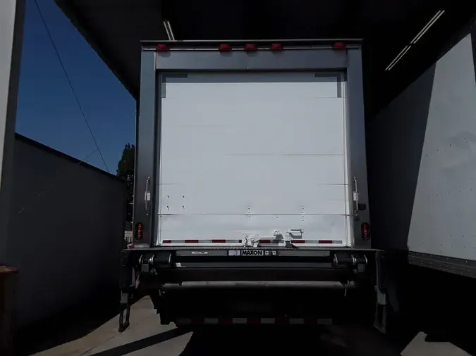 2019 FREIGHTLINER/MERCEDES M2 106