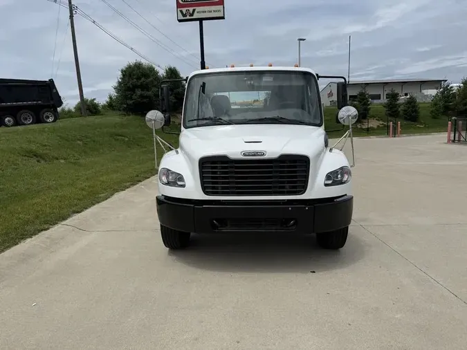 2022 Freightliner BUSINESS CLASS M2 106cc7e2f6f3a817bf67be26138e379cc28