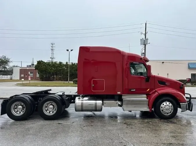 2022 Peterbilt 579