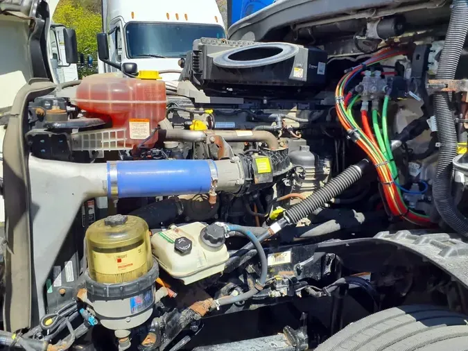 2019 FREIGHTLINER/MERCEDES NEW CASCADIA 126