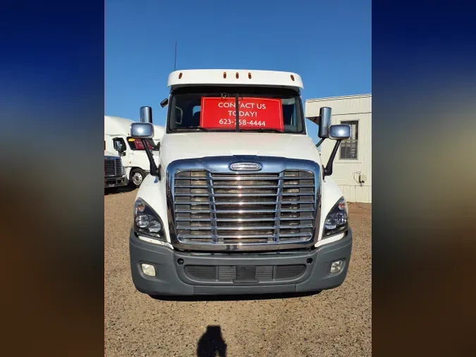 2018 FREIGHTLINER/MERCEDES CASCADIA 125