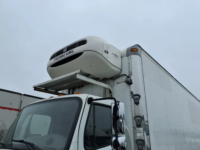 2015 FREIGHTLINER/MERCEDES M2 106