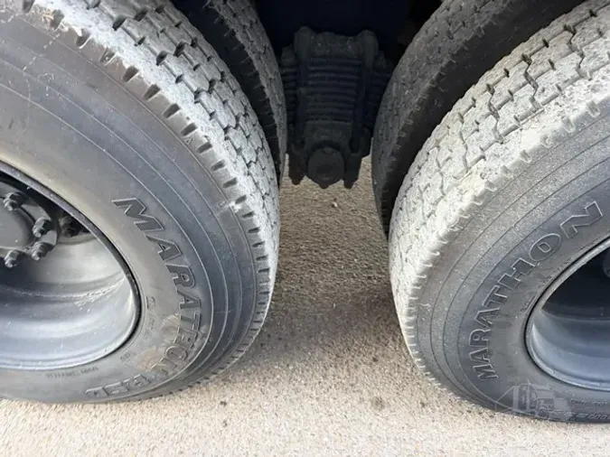 2006 MACK GRANITE CV713
