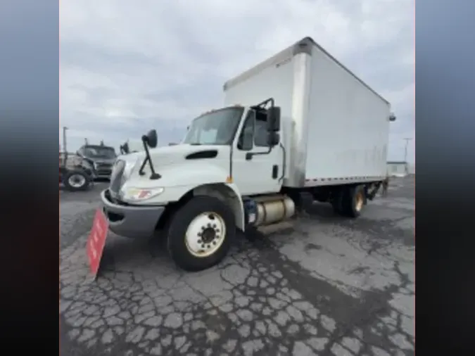 2017 NAVISTAR INTERNATIONAL 4300cc97e1e09477a998879b2f8fa0febbaa