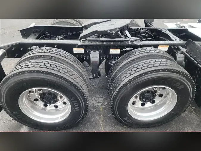 2020 FREIGHTLINER CASCADIA