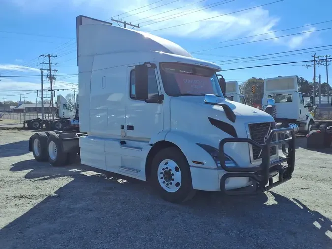 2020 VOLVO VNR64T-640cc9978bb8a8922c157c7436a4469609c