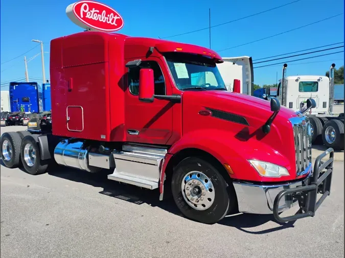 2022 Peterbilt 579