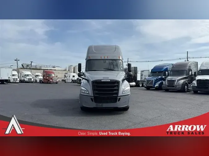 2020 FREIGHTLINER CASCADEVO1