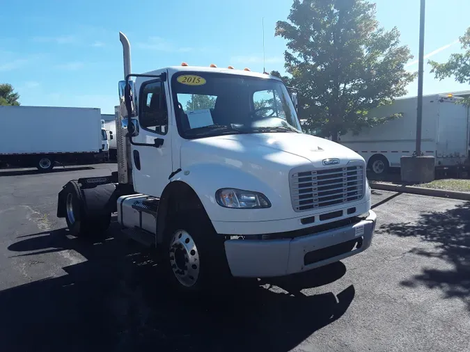 2015 FREIGHTLINER/MERCEDES M2 106