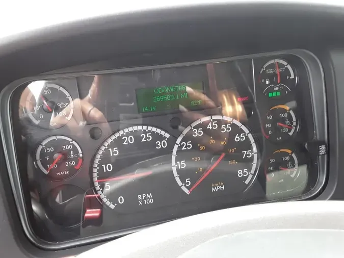 2019 FREIGHTLINER/MERCEDES M2 106