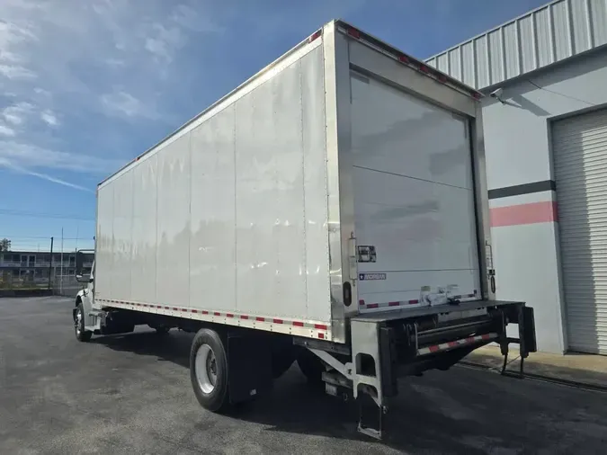 2018 FREIGHTLINER/MERCEDES M2 106