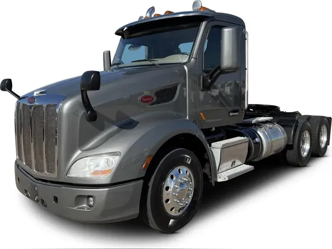 2018 Peterbilt 579ccb55af7d37c10770d2f22970f7029b8