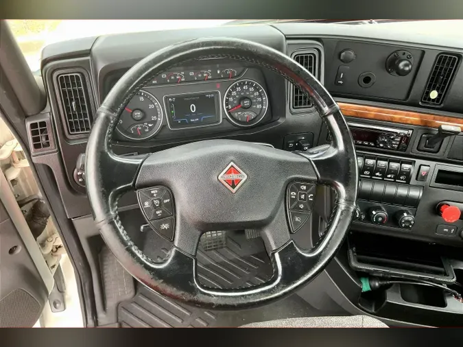 2020 INT LT625 6x4