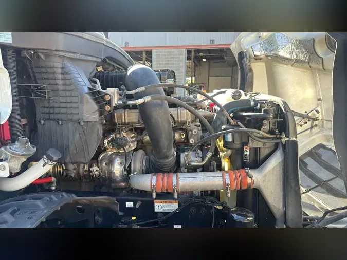 2023 Freightliner Cascadia 126ccbbf3117ce9969a5c01c0ed328dace5