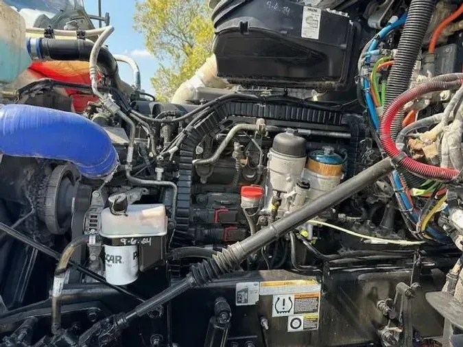 2022 Peterbilt 567