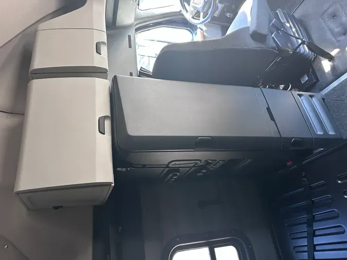 2019 FREIGHTLINER CASCADIA 126