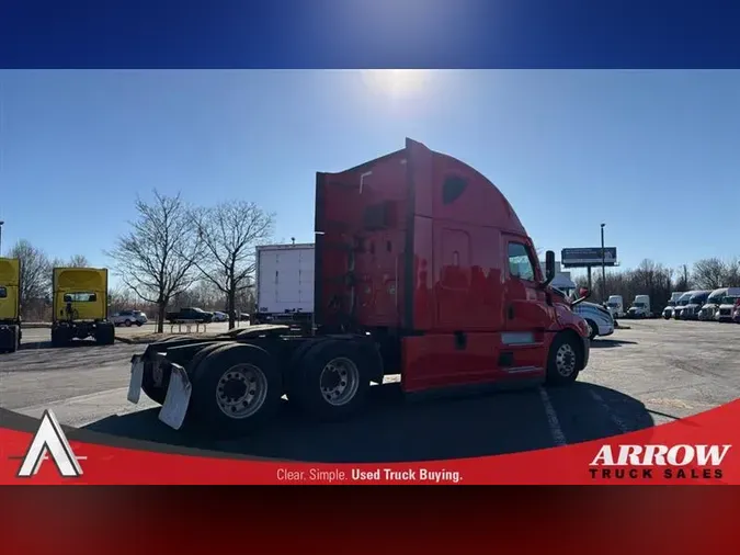 2022 FREIGHTLINER CA126
