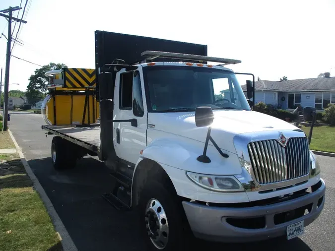 2016 INTERNATIONAL 4300