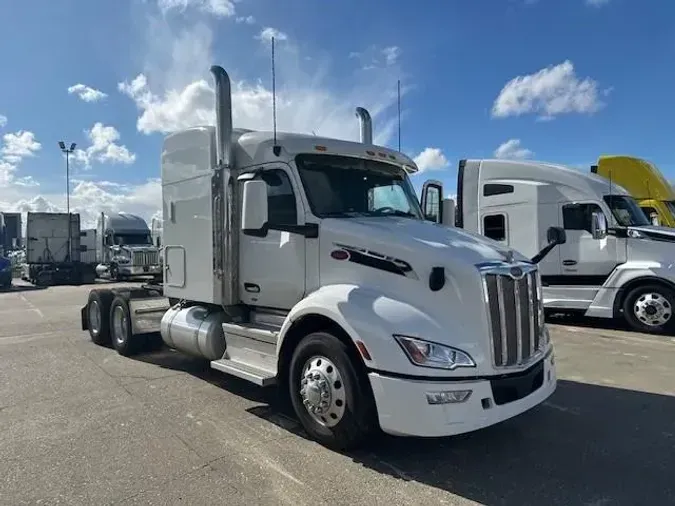 2025 Peterbilt 579
