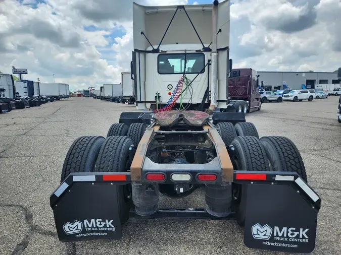 2019 MACK AN64T