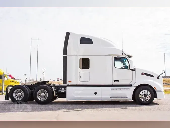 2022 PETERBILT 579