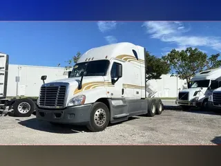 2019 Freightliner Cascadia