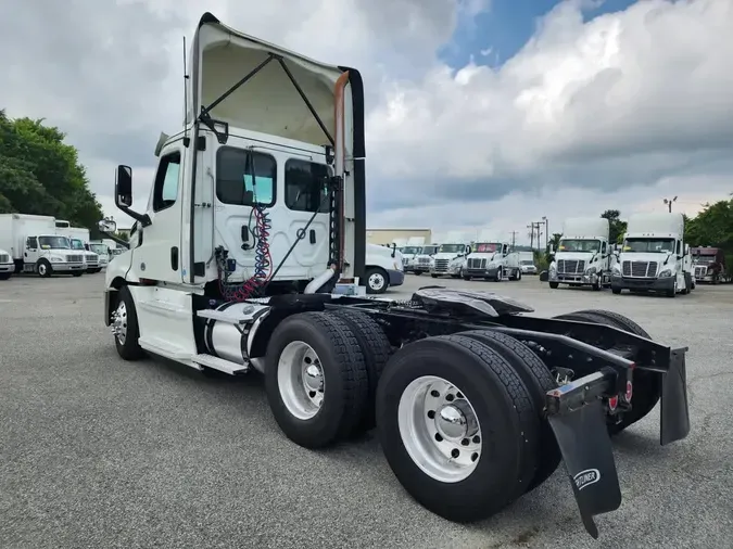 2020 FREIGHTLINER NEW CASCADIA PX12664