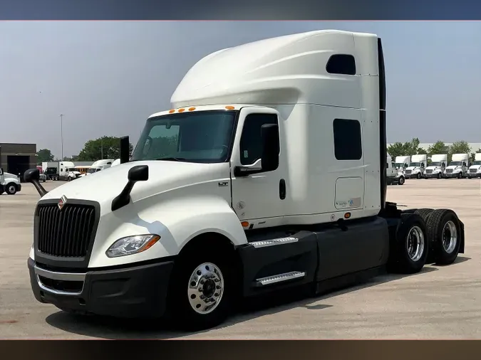 2022 INT LT625 6x4