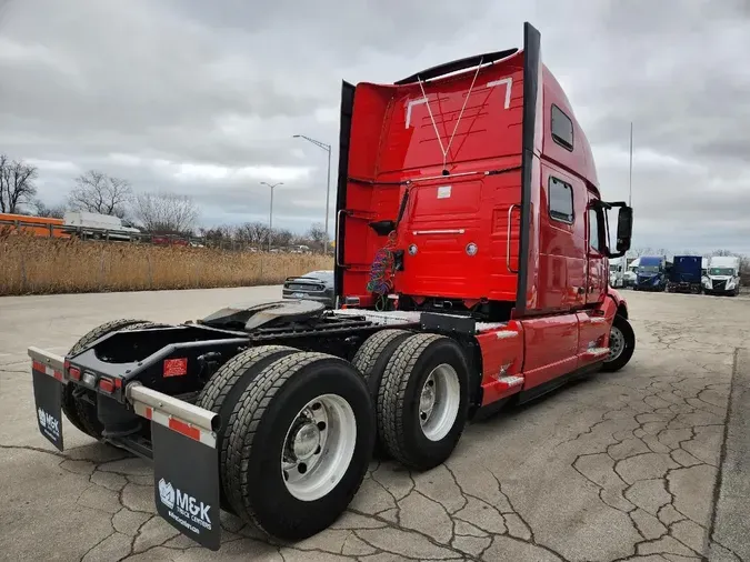 2023 VOLVO VNL64T860