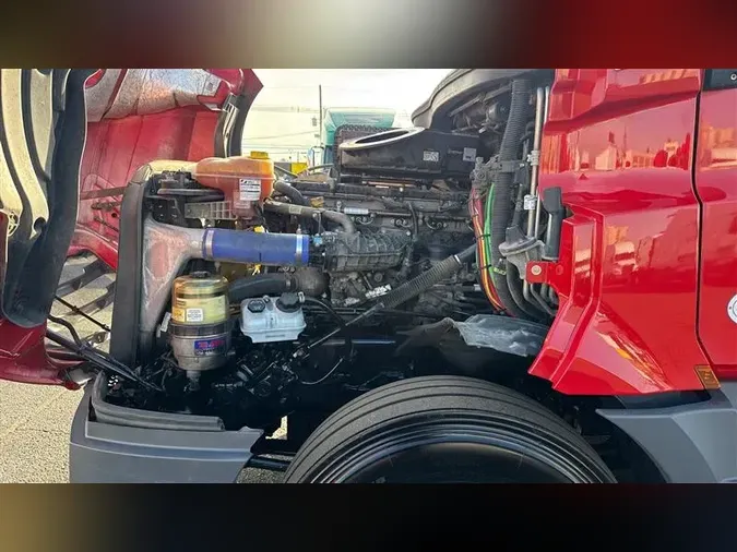 2022 FREIGHTLINER CA126