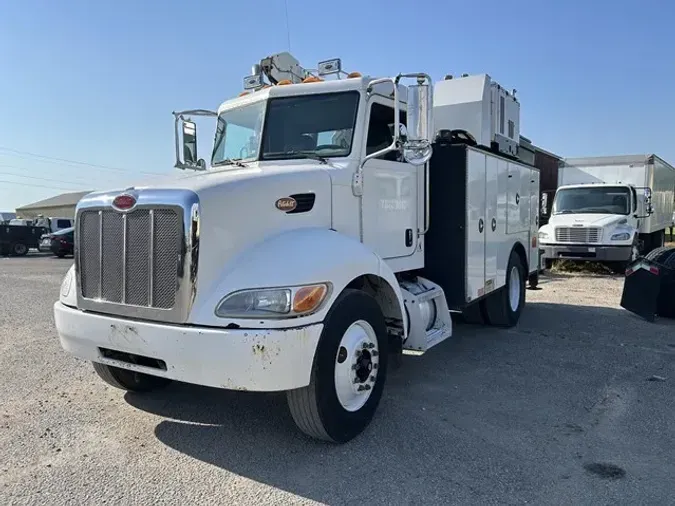 2005 PETERBILT 335