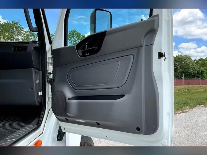 2020 INT LT625 6x4